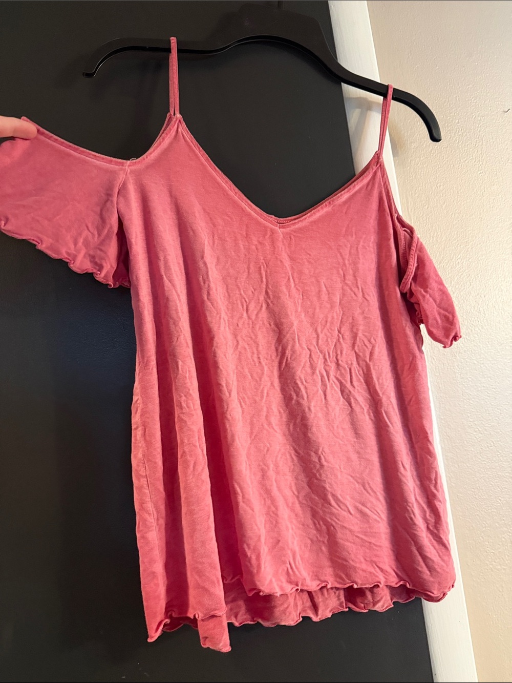 American Eagle Outfitters Pink Cold-Shoulder Spaghetti Strap Top